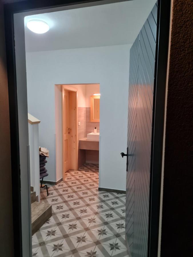 Bed and Breakfast Nona Bb Postojna Exterior foto